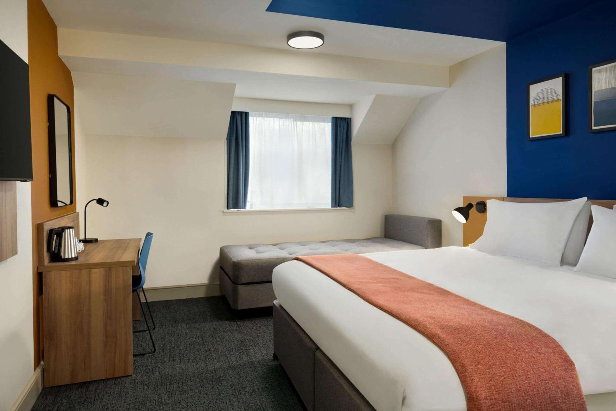 Days Inn Chesterfield - Tibshelf Eksteriør billede