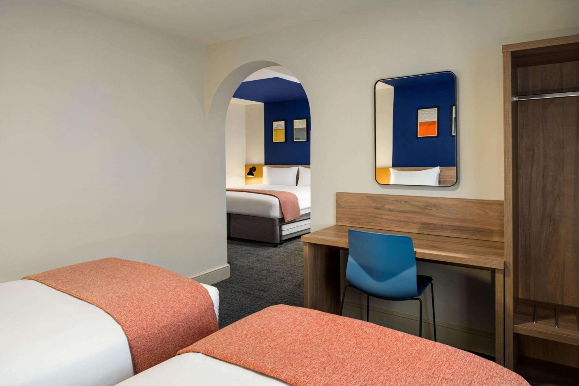 Days Inn Chesterfield - Tibshelf Eksteriør billede